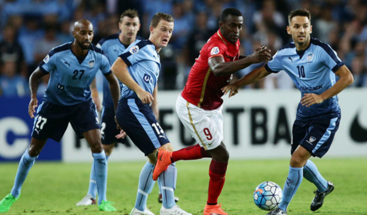 星空体育app-马德里竞技训练开放日，冲刺阶段复出首秀引欢呼，中超在即，细节决定成败(皇家马德里vs曼联比分)