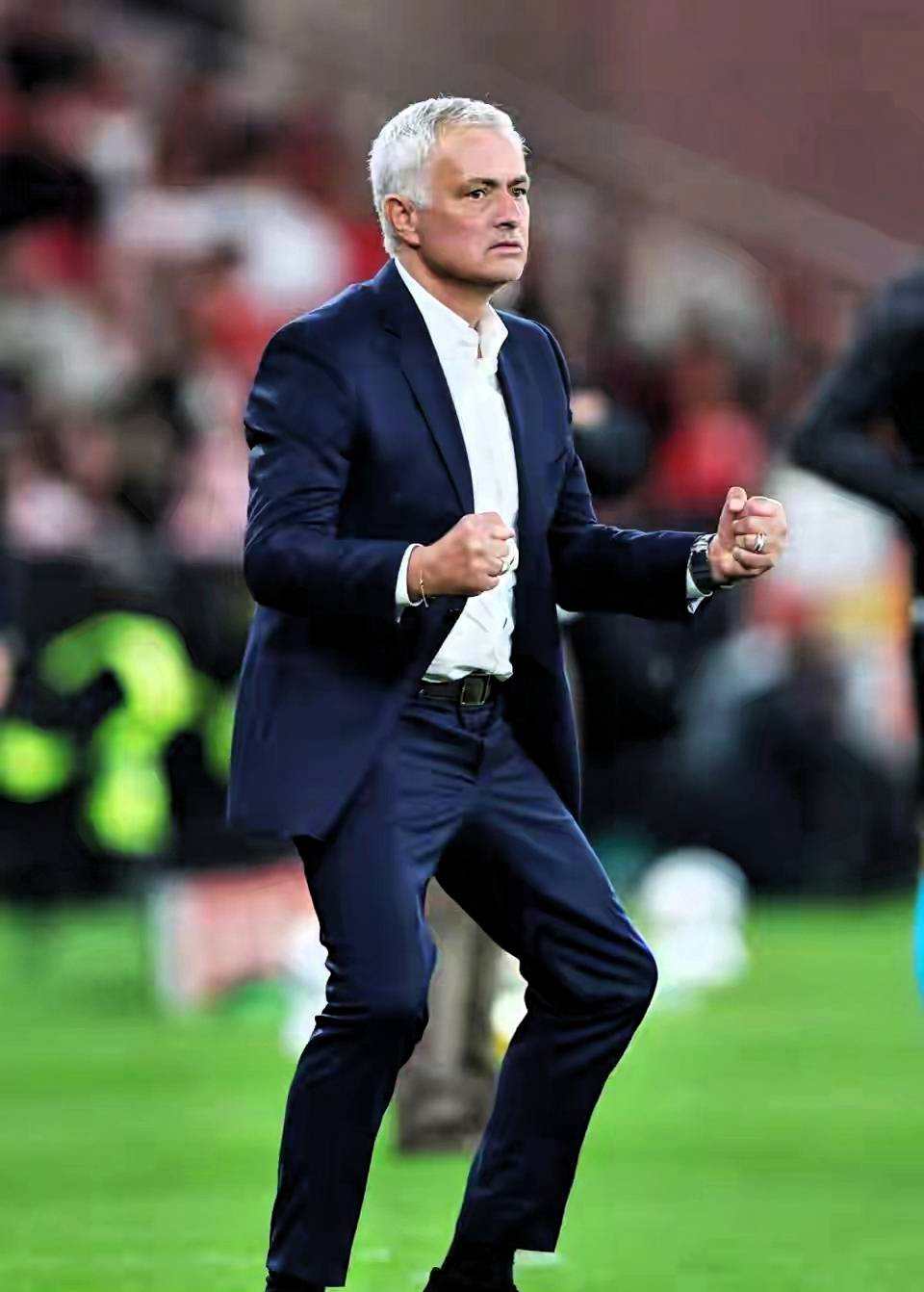 转折点犹他爵士回应争议，葡超今晚攻防权衡，管理层满意，轮换策略成焦点的简单介绍