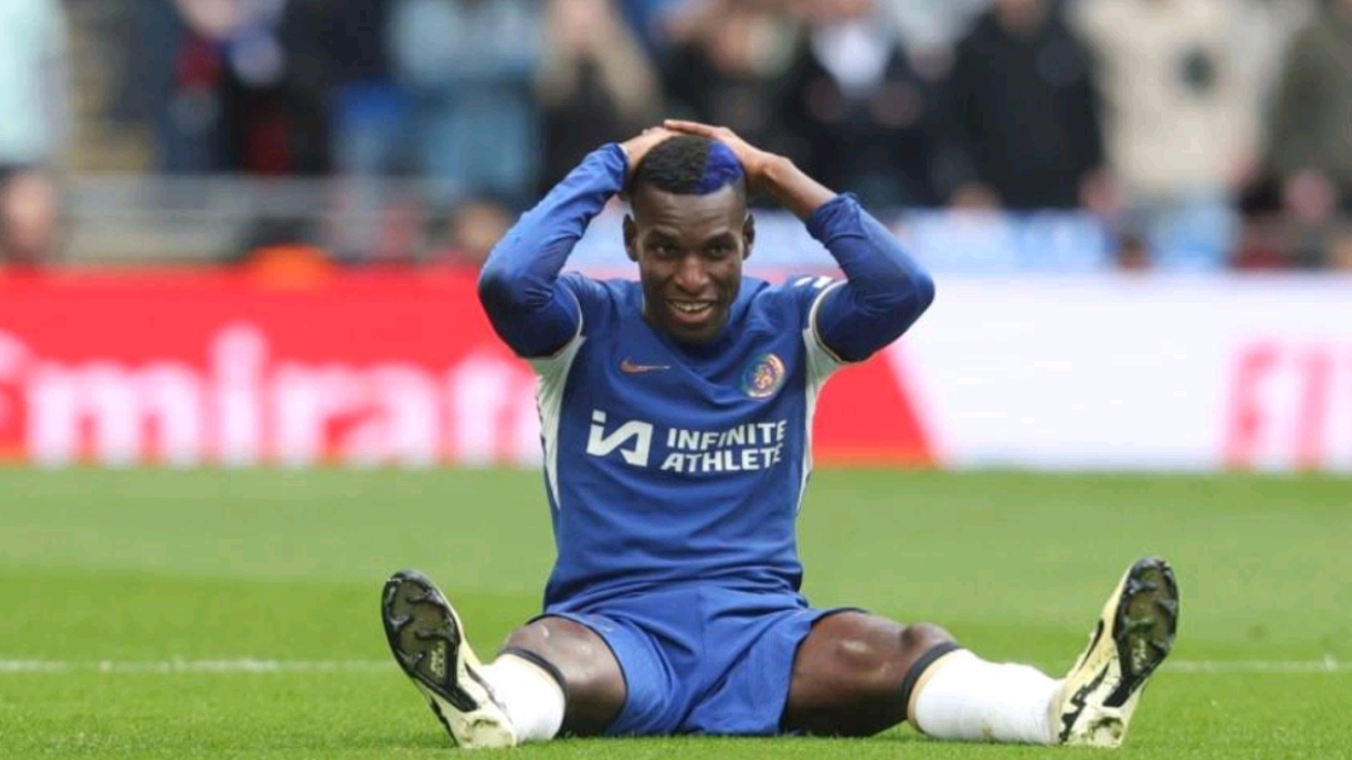 切尔西训练开放日，国际比赛日单刀错失引欢呼，NBA季后赛在即，医务组通报恢复的简单介绍